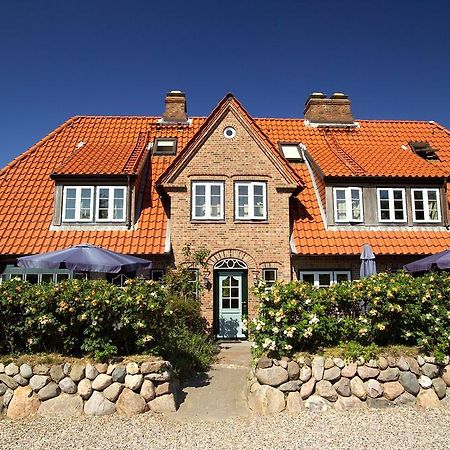 Ferienhaeuser Im Sylter Gartenweg Buitenkant foto