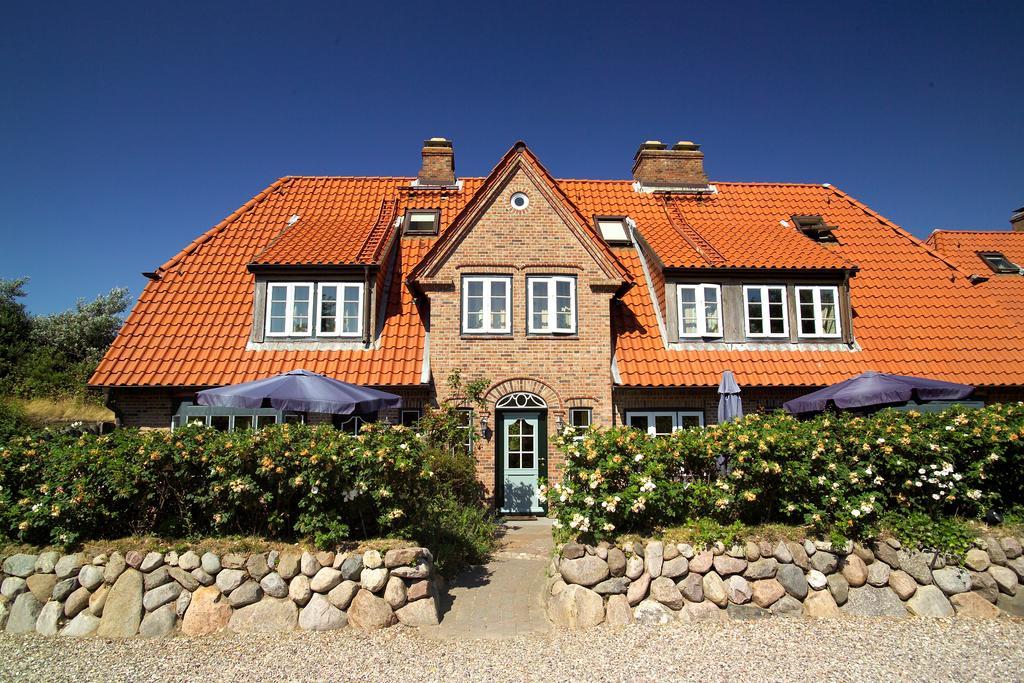 Ferienhaeuser Im Sylter Gartenweg Buitenkant foto